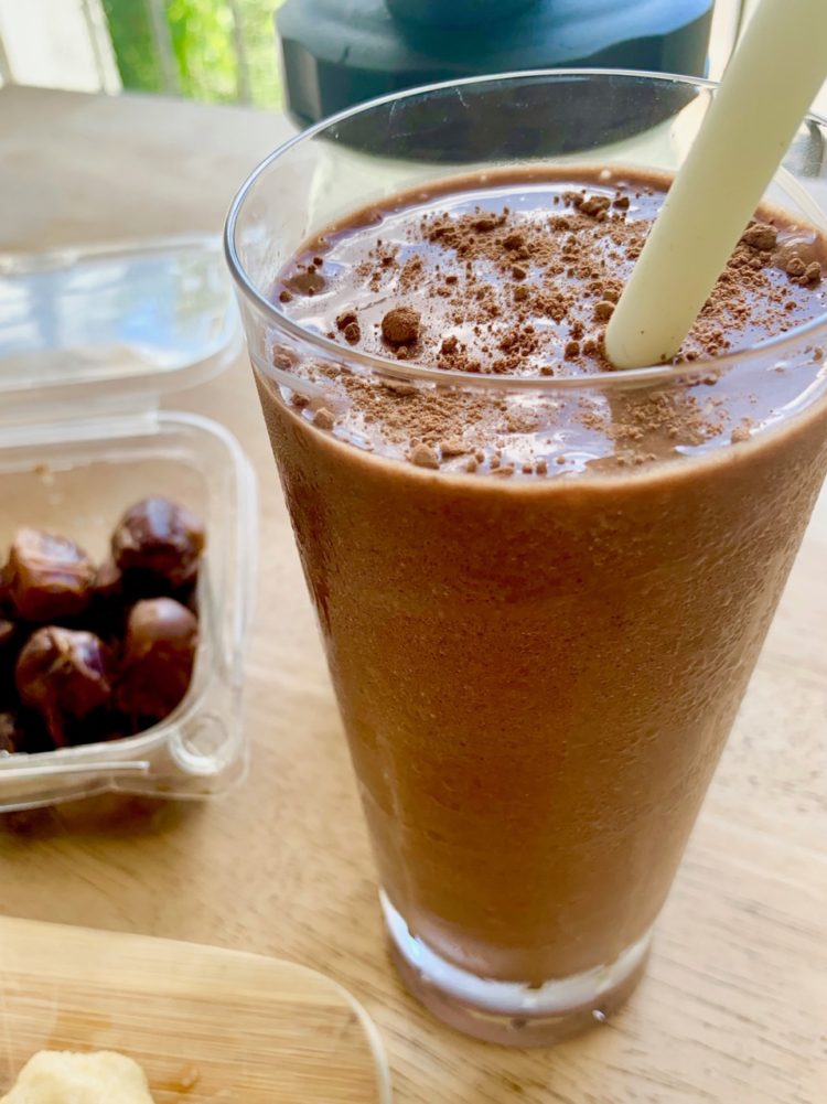 Balancing Milkshakes Creamy Chocolate Vegan Milkshake - Joyful Balance